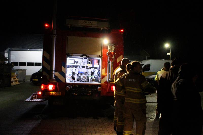 Brand bij houtbewerkingsbedrijf door broei
