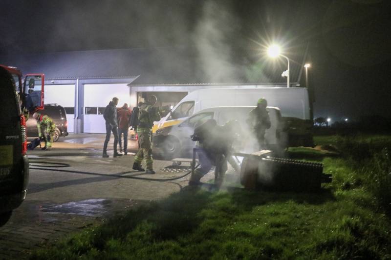 Brand bij houtbewerkingsbedrijf door broei