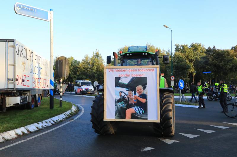 Bilthoven opslot door stikstof boerenprotest