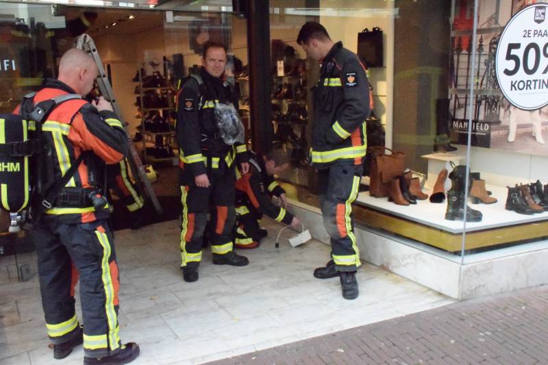 Brandlucht door smeulende transformator Manfield schoenenwinkel