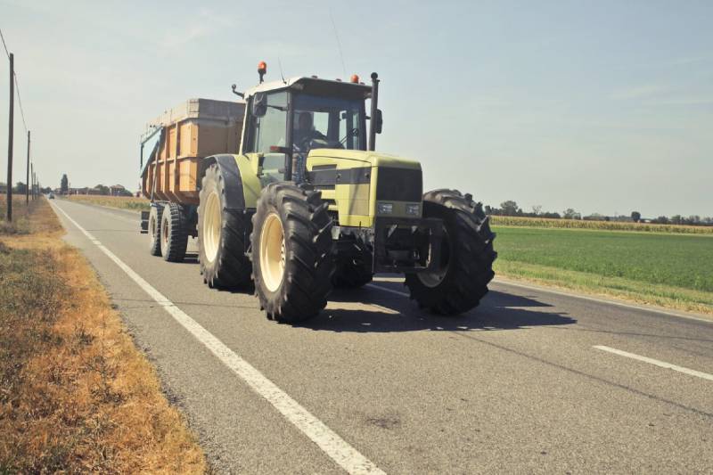 Man (20) uit Oirschot zwaargewond na val uit huifkar