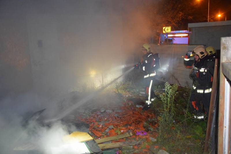 Brand in puinhoop op bouwplaats