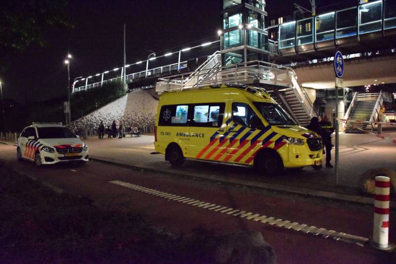 Gewonde bij steekpartij metrostation Oosterheem