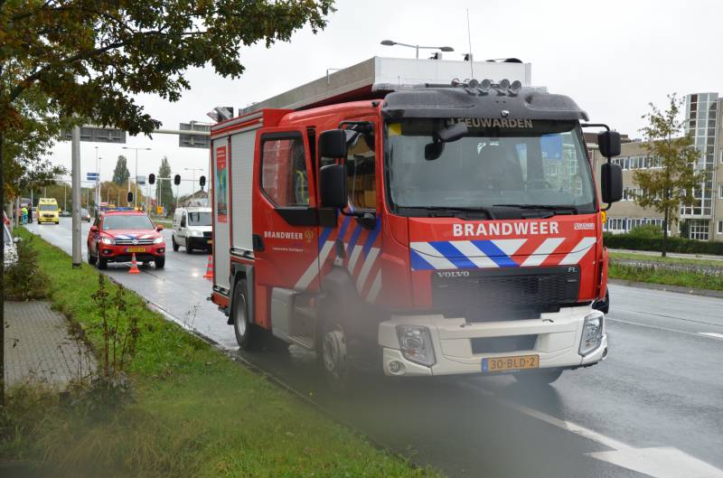 Brandweerwagen onderweg naar melding betrokken bij ongeval