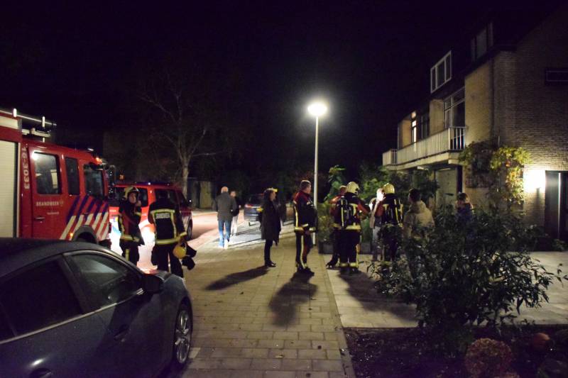 Brandweer enige tijd bezig met gaslucht