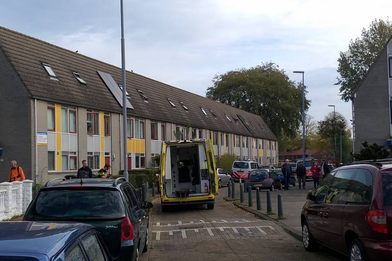 Man zwaargewond bij steekpartij na woningoverval in Hoogvliet
