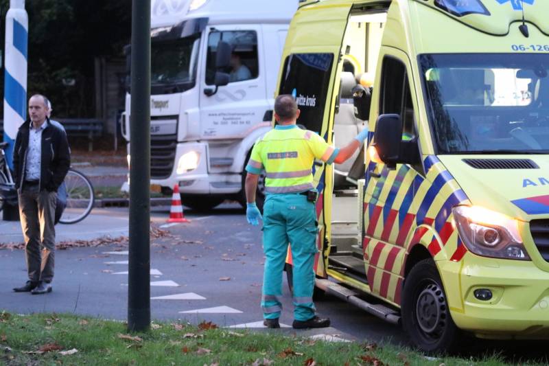 Fietser gewond na aanrijding met auto