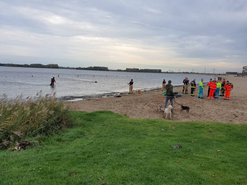 Grote zoekactie in Zevenhuizerplas naar vermiste snorkelaar