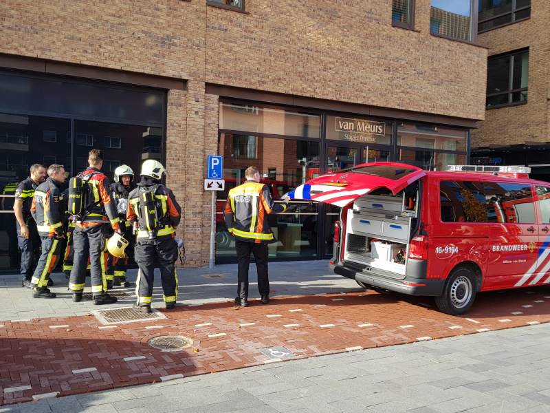 Brandweer onderzoekt melding van gaslucht