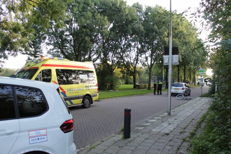 Fietser gewond na aanrijding met auto