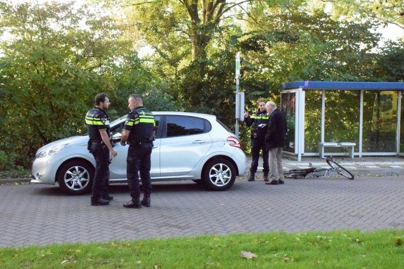 Fietser gewond na aanrijding met auto