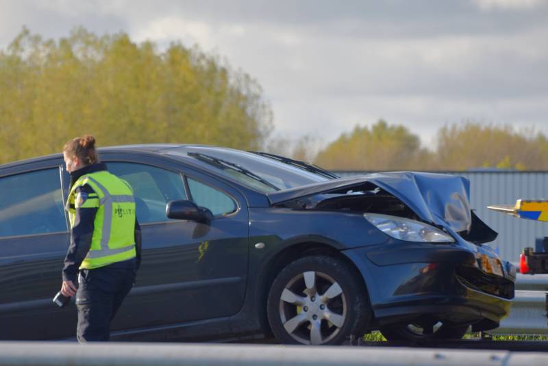 Flinke file na kop staart aanrijding