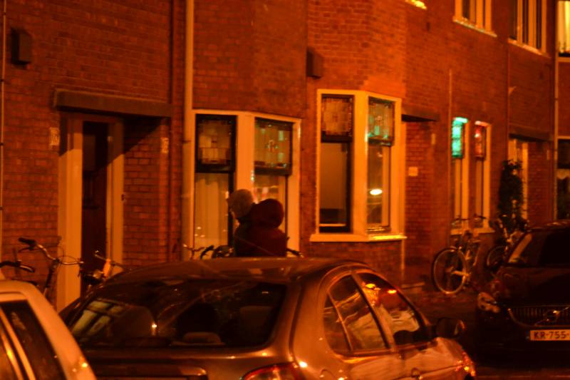 Brandweer onderzoekt gaslucht in woning