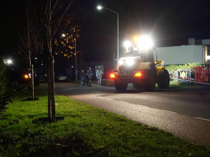 Arrestatieteam valt met zwaar geschut bedrijfspand binnen
