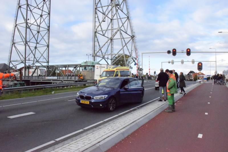 Meerdere voertuigen flink beschadigd bij aanrijding