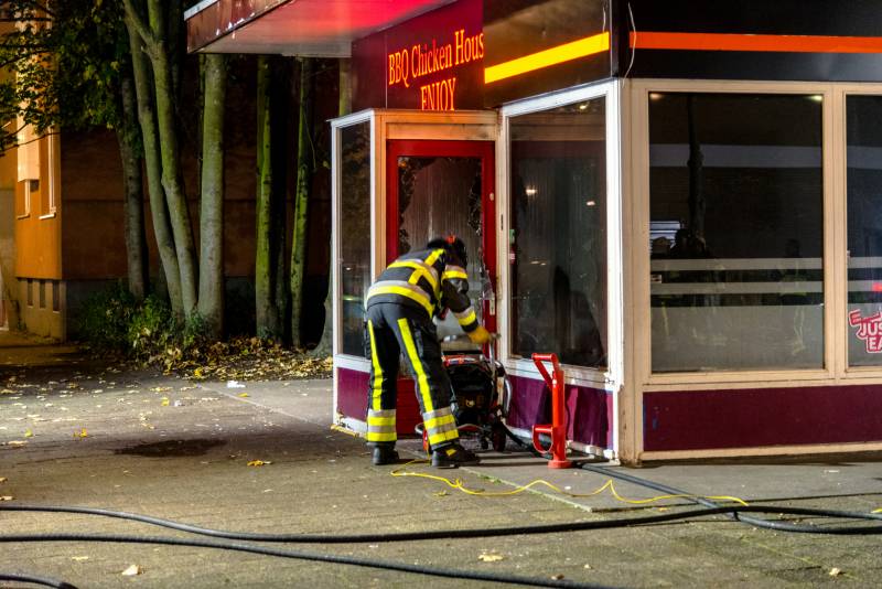 Restaurant zwaar beschadigd na brand in keuken
