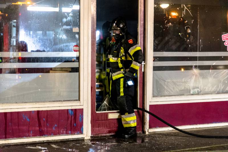 Restaurant zwaar beschadigd na brand in keuken