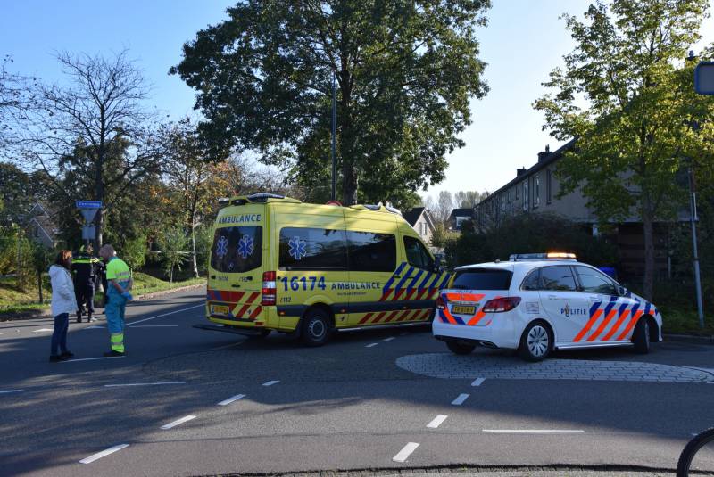 Fietser gewond bij aanrijding met personenauto