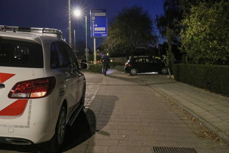 Automobiliste botst op motorrijder