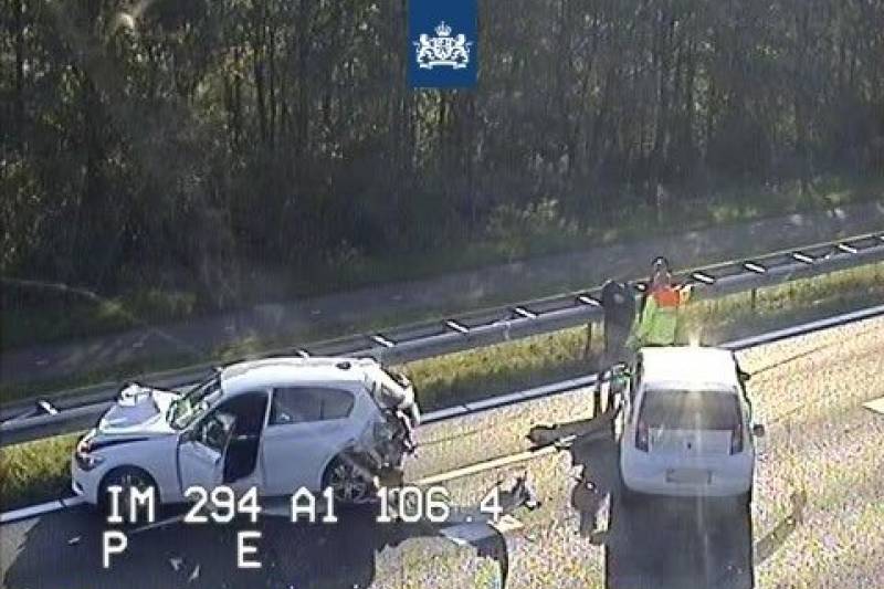 #Deventer Flinke schade bij ongeval op A1 Rijksweg A1 Deventer.