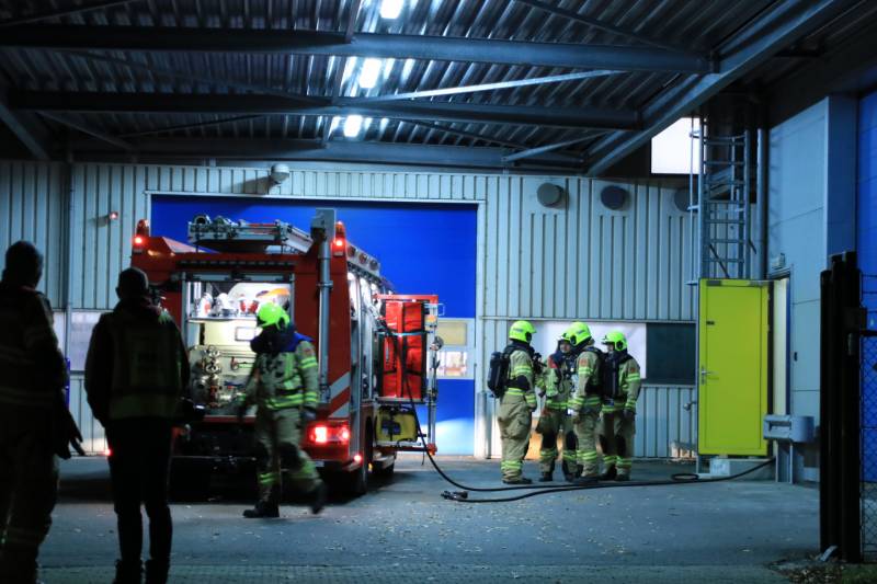 Brand in bedrijf snel onder controle