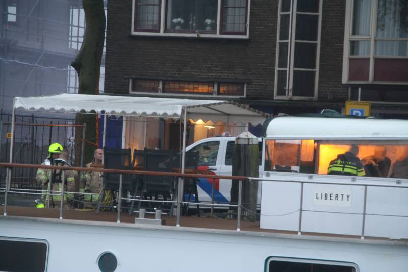 Isolatie machinekamer vliegt in brand