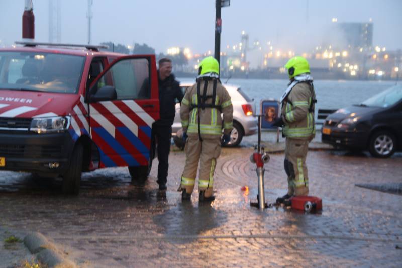 Isolatie machinekamer vliegt in brand