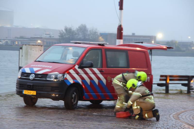 Isolatie machinekamer vliegt in brand