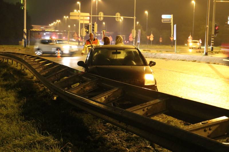 Flinke schade na botsing in beruchte bocht