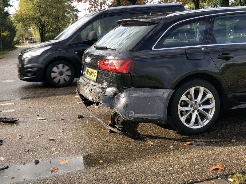Flinke schade na kop-staart aanrijding