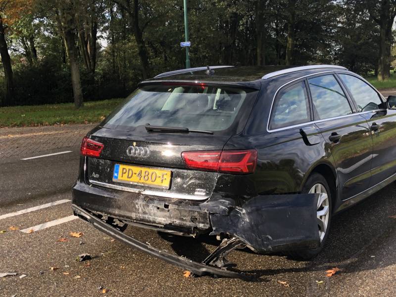 Flinke schade na kop-staart aanrijding