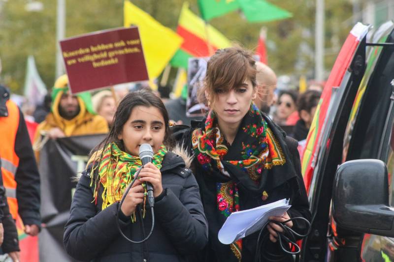 Acht aanhoudingen bij demonstratie van Koerden