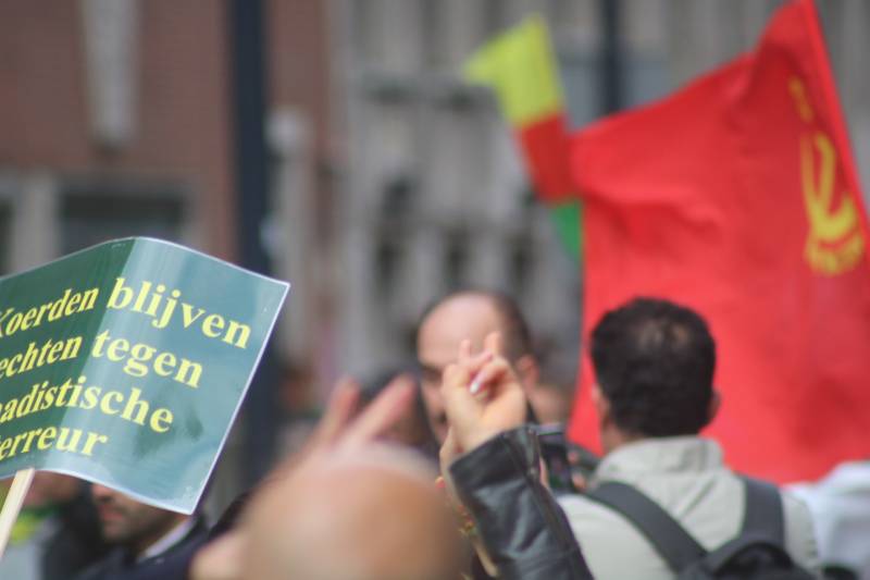 Acht aanhoudingen bij demonstratie van Koerden