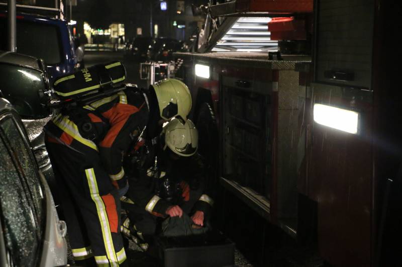 Fikse rookontwikkeling bij schoorsteenbrand