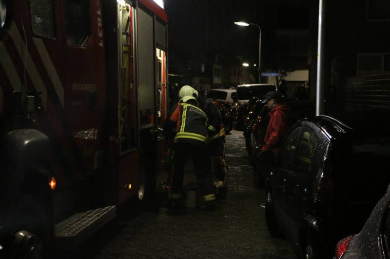Fikse rookontwikkeling bij schoorsteenbrand
