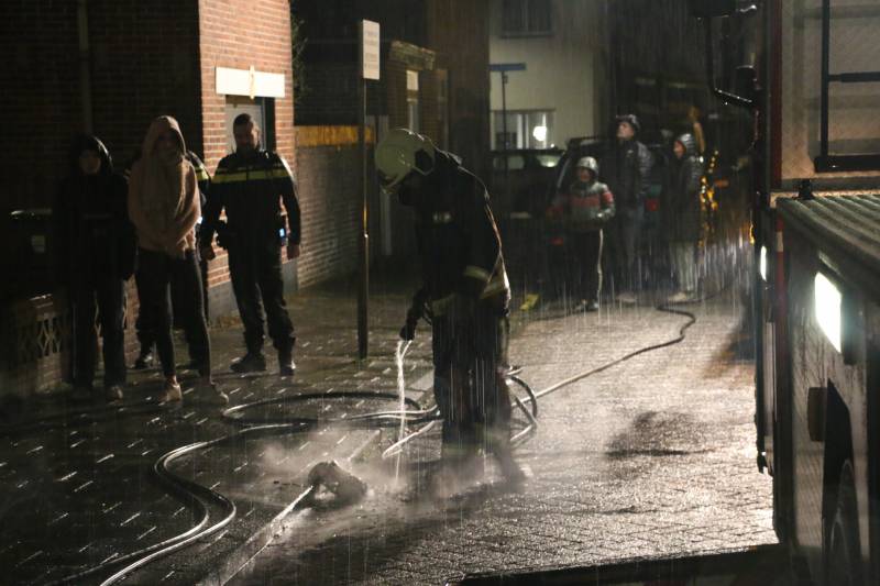 Fikse rookontwikkeling bij schoorsteenbrand