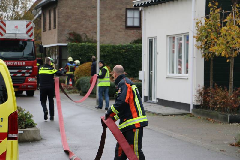 Dak van kerk vat vlam bij werkzaamheden