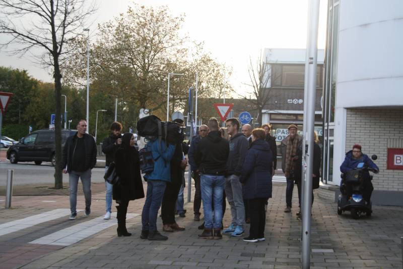 Bezorgde ouders in gesprek met burgemeester na steekpartij
