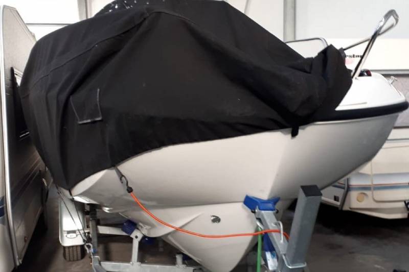 Gestolen boot uit Duitsland aangetroffen in winterstalling