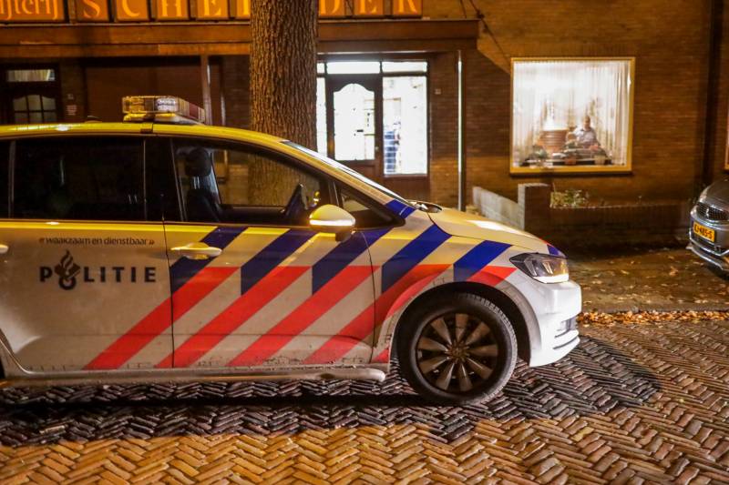 Overval op slijterij, politie doet onderzoek