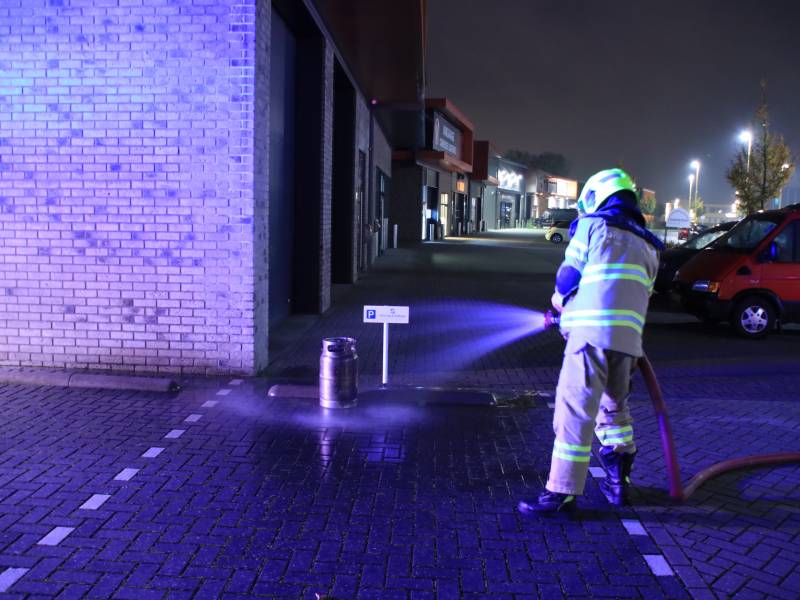 Brand in loods van stucadoorsbedrijf