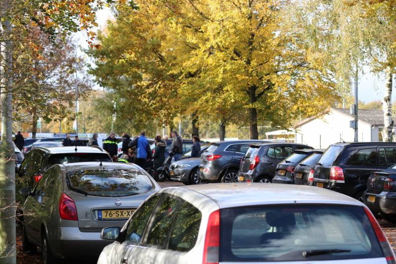 Scooterrijder aangereden op parkeerplaats