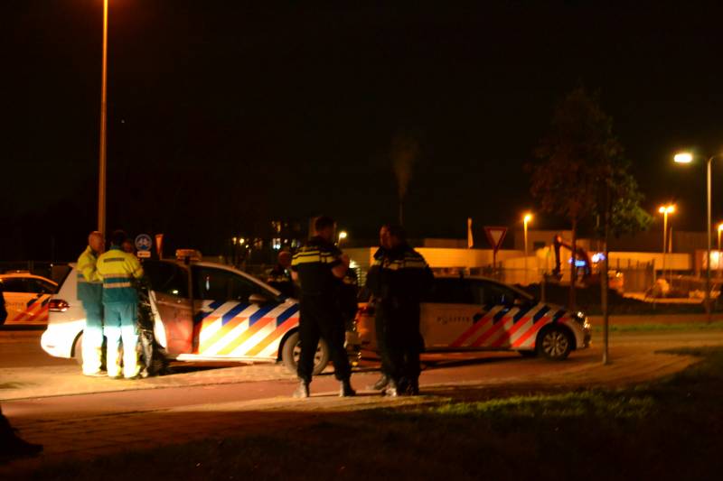 Politie haalt dronken scooterrijder uit sloot