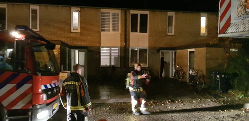 Schade na blikseminslag in dak van woning