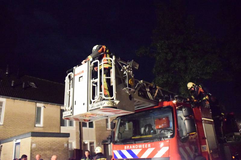 Schade na blikseminslag in dak van woning