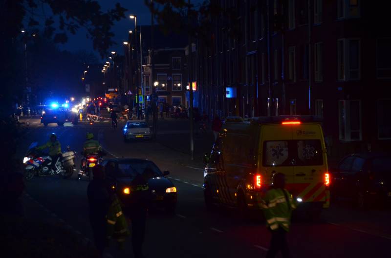 Fietser zwaargewond na aanrijding met auto