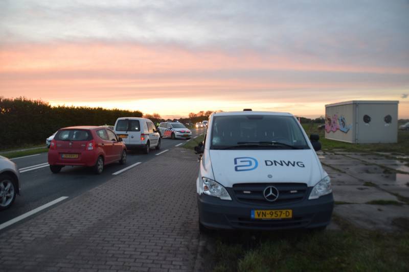 Fietser gewond na aanrijding met bestelbus