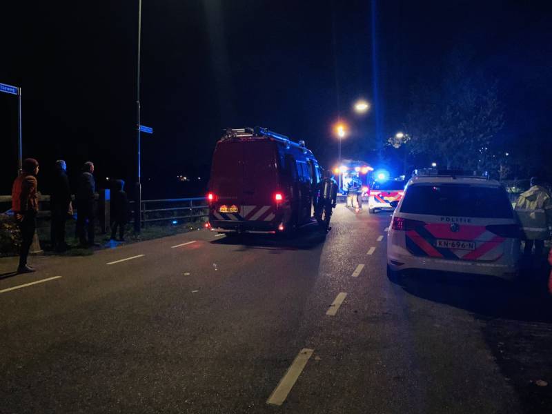 Zoektocht naar om hulp roepende vrouw, uil mogelijke 