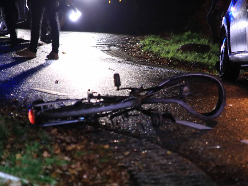 Fietser gewond na aanrijding met personenauto