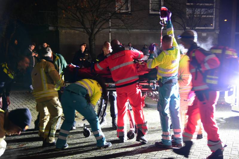 Politie schiet verdachte neer